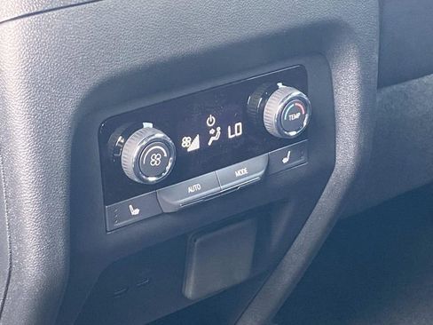 New 2026 Chevrolet Traverse RS image 16