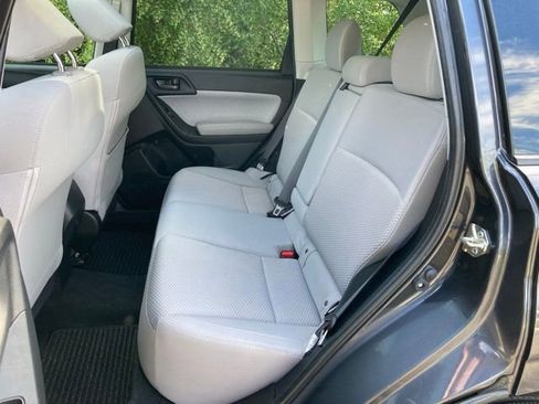 Used 2018 Subaru Forester 2.5i Premium w/ All-Weather Package AWD/4WD image 18