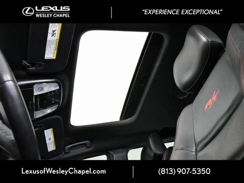 Used 2018 Dodge Durango R/T w/ Technology Group image 38