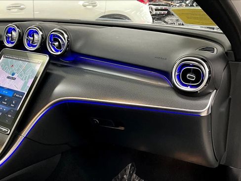 Used 2022 Mercedes-Benz C 300 C 300 image 18