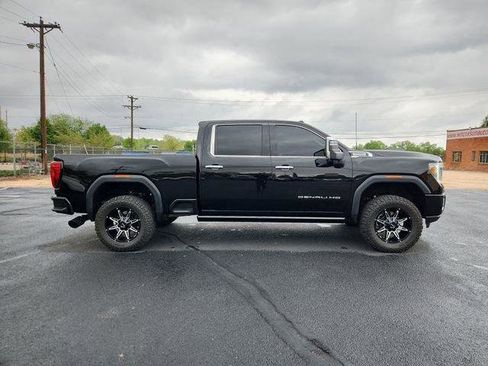 Used 2022 GMC Sierra 2500 Denali w/ Denali Ultimate Package AWD/4WD image 2