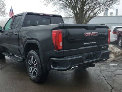 Used 2020 GMC Sierra 1500 AT4 w/ AT4 Premium Package image 2