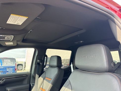 New 2025 GMC Sierra 1500 AT4 w/ AT4 Premium Package image 19