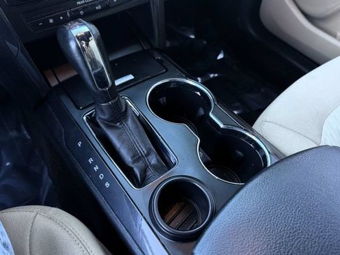 Used 2017 Ford Explorer FWD image 24