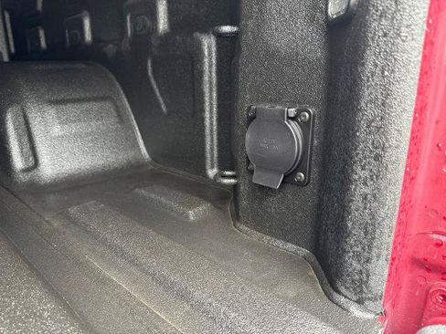 Used 2019 Chevrolet Silverado 1500 LT Trail Boss AWD/4WD image 4