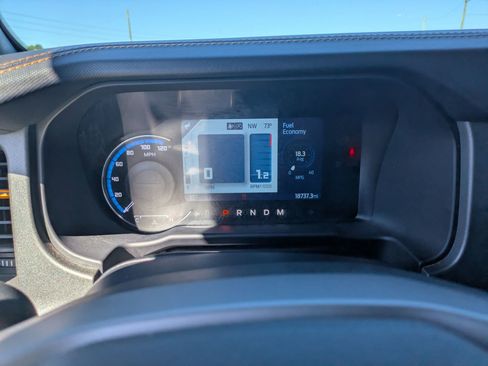 Certified 2024 Ford Bronco Badlands image 18