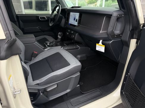 Used 2026 Ford Bronco Big Bend AWD/4WD image 44