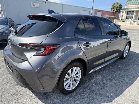 Used 2023 Toyota Corolla SE FWD image 5