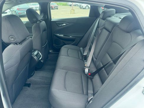 Used 2024 Chevrolet Malibu LT image 25