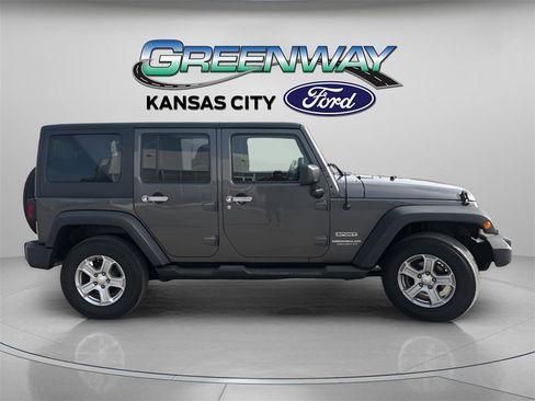 Used 2017 Jeep Wrangler Unlimited Sport w/ Quick Order Package 24S image 9