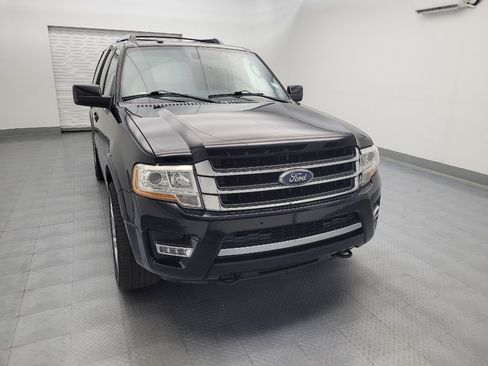 Used 2016 Ford Expedition Limited w/ Equipment Group 301A AWD/4WD image 14