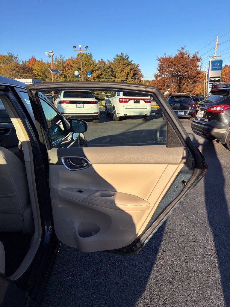 Used 2013 Nissan Sentra SL w/ Leather Pkg FWD image 22