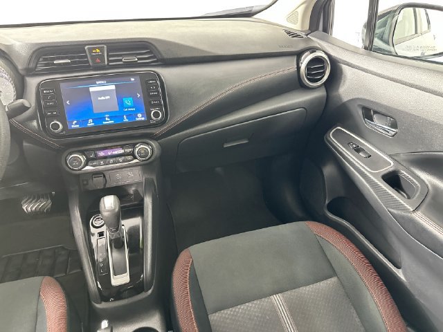 Used 2024 Nissan Versa SR FWD image 24