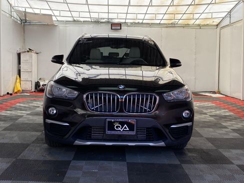 Used 2018 BMW X1 xDrive28i AWD/4WD image 2