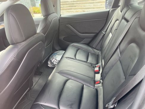 Used 2021 Tesla Model 3 Long Range image 12