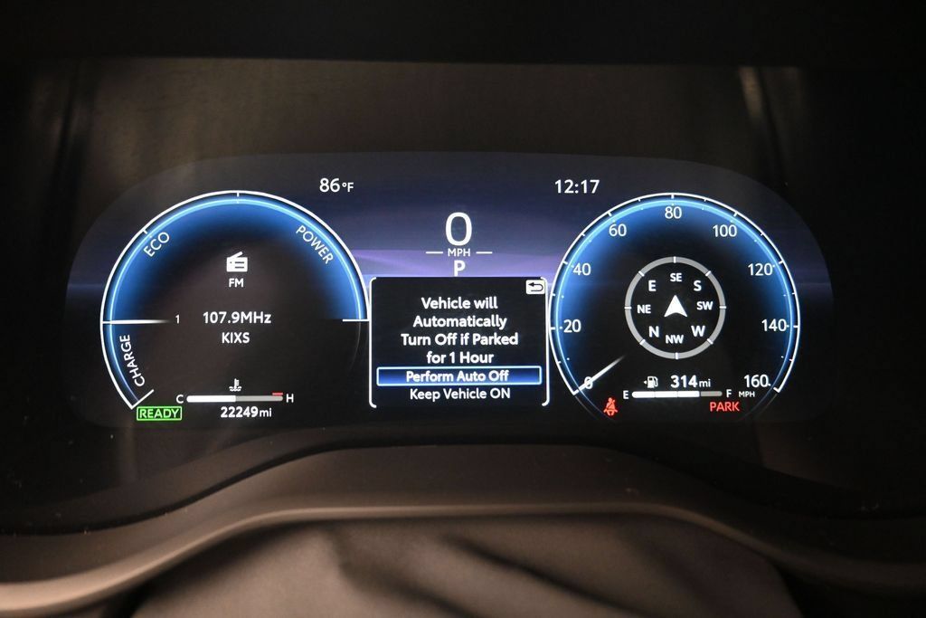 Used 2025 Toyota Sienna XSE w/ XSE Plus Package FWD image 7