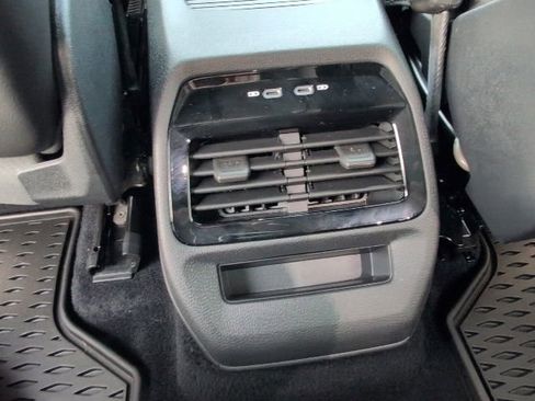 Used 2021 Volkswagen ID.4 1st Edition image 6