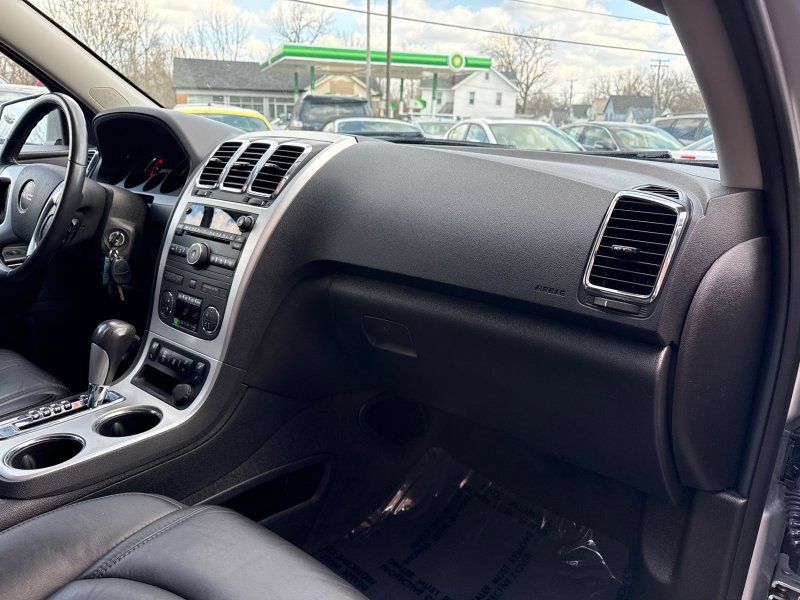 Used 2012 GMC Acadia SLT FWD image 17