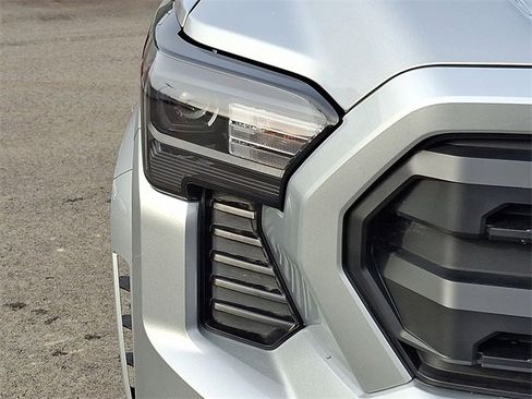 New 2026 Toyota Tacoma SR5 image 9