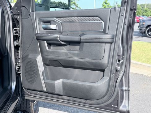 New 2026 RAM 3500 Big Horn AWD/4WD image 31