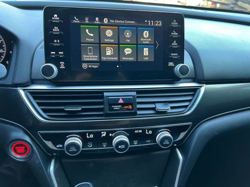 Used 2019 Honda Accord Sport image 15