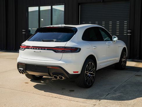 New 2026 Porsche Macan S image 10