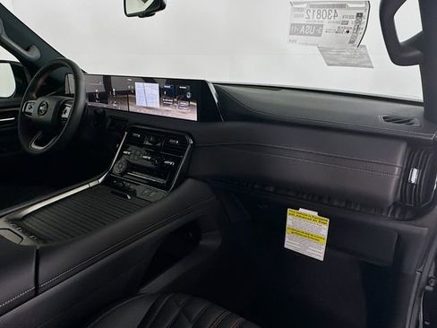 New 2026 Nissan Armada PRO-4X AWD/4WD image 29