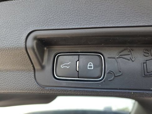 Used 2023 Ford Explorer ST w/ Equipment Group 401A AWD/4WD image 29