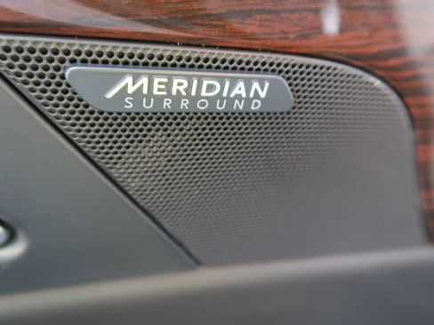 Used 2017 Jaguar XE First Edition image 29