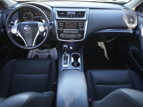 Used 2018 Nissan Altima 2.5 SR w/ Interior Lighting Package image 20