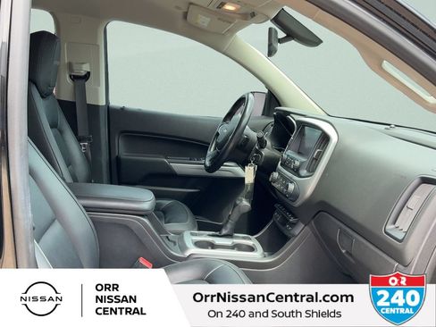 Used 2018 Chevrolet Colorado ZR2 w/ ZR2 Midnight Special Edition AWD/4WD image 11