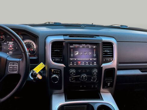 Used 2018 RAM 1500 Lone Star RWD image 7