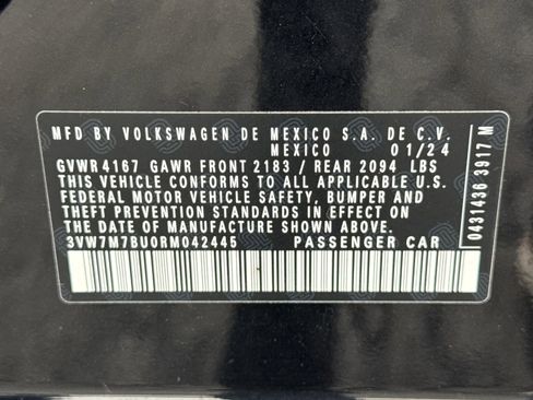 Certified 2024 Volkswagen Jetta SE w/ Panoramic Sunroof Package image 27