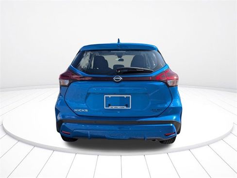 Used 2024 Nissan Kicks S image 13