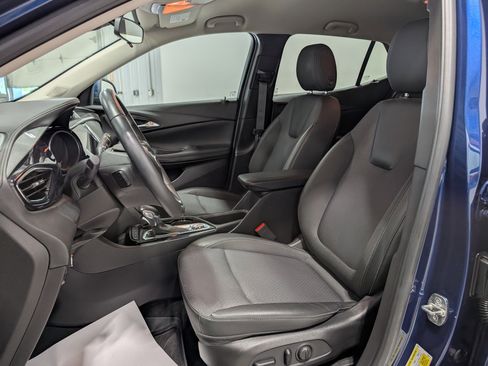 Used 2023 Buick Encore GX Preferred w/ Cold Weather Comfort Package image 14