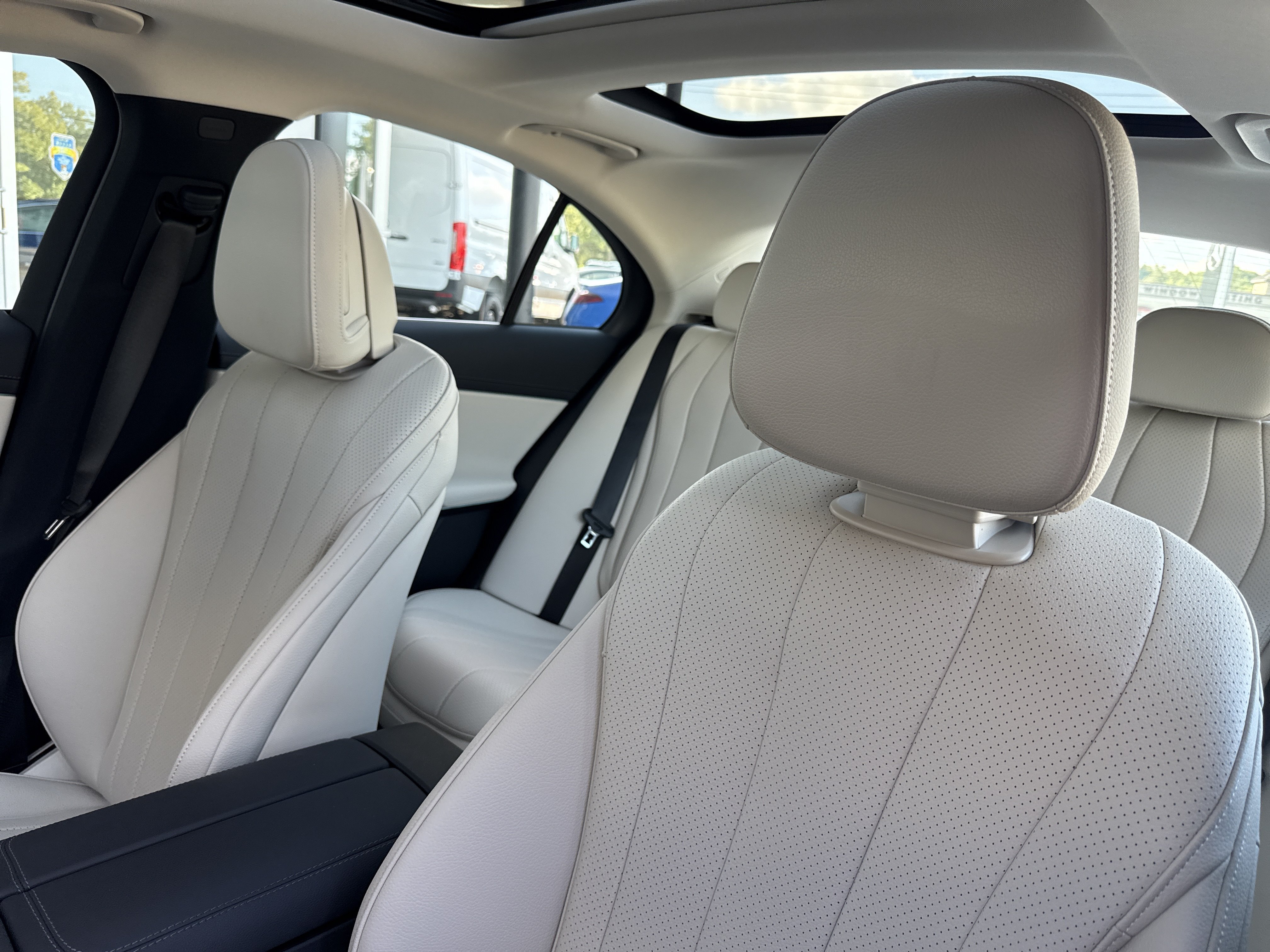 Certified 2025 Mercedes-Benz E 350 Sedan image 19