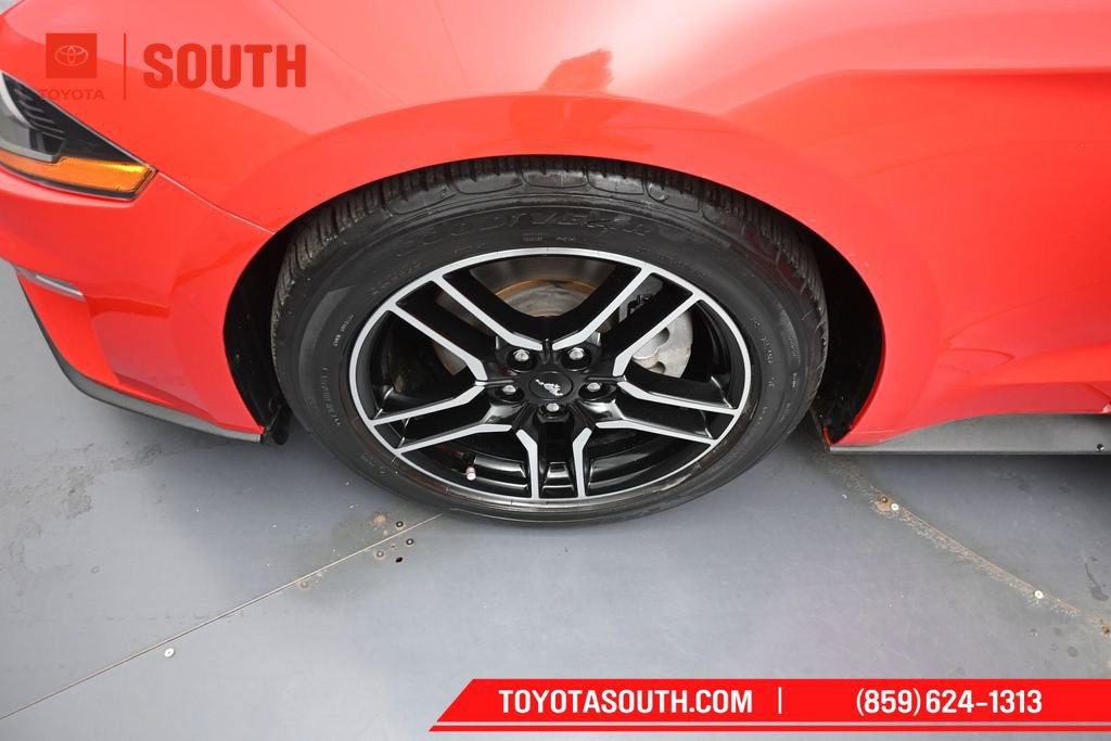 Used 2022 Ford Mustang Premium RWD image 29