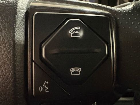 Certified 2019 Toyota 4Runner TRD Off-Road Premium image 23