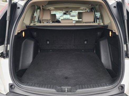 Used 2022 Honda CR-V Touring image 17