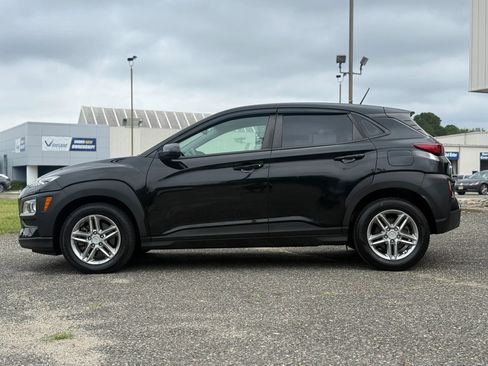 Used 2018 Hyundai Kona SE AWD/4WD image 2