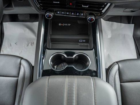 New 2026 Chevrolet Tahoe High Country image 28