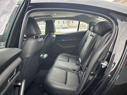 Used 2025 MAZDA MAZDA3 s image 14