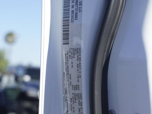 Certified 2026 Jeep Compass Latitude AWD/4WD image 35