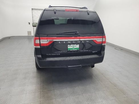 Used 2015 Lincoln Navigator 4WD w/ Equipment Group 101A Reserve image 6