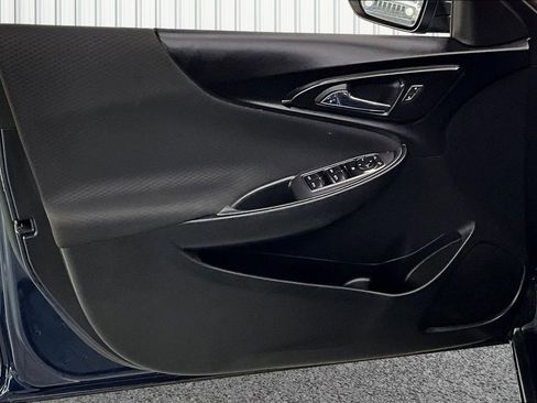 Used 2022 Chevrolet Malibu LT image 18