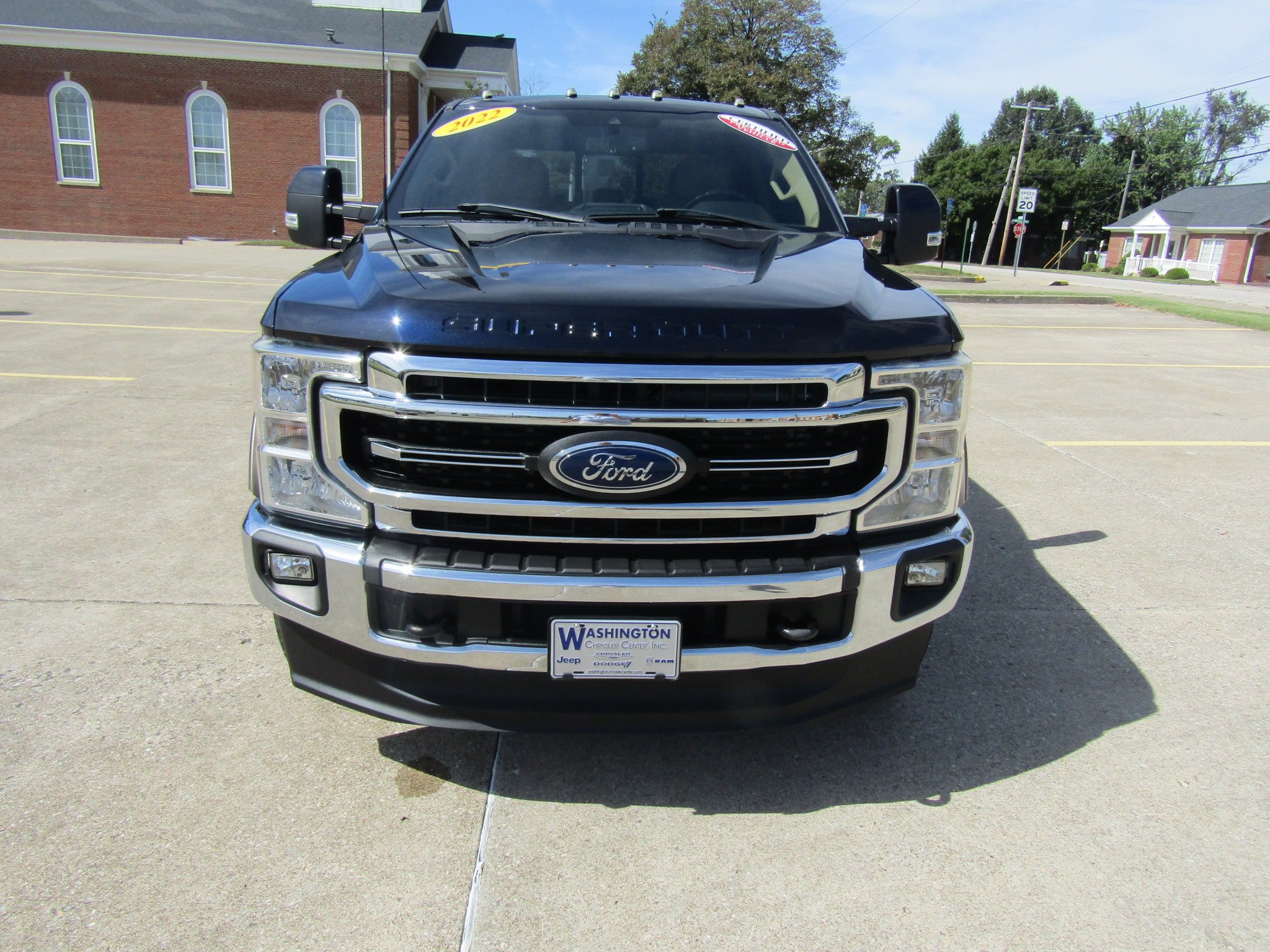 Used 2022 Ford F350 Lariat w/ Lariat Value Package AWD/4WD image 8