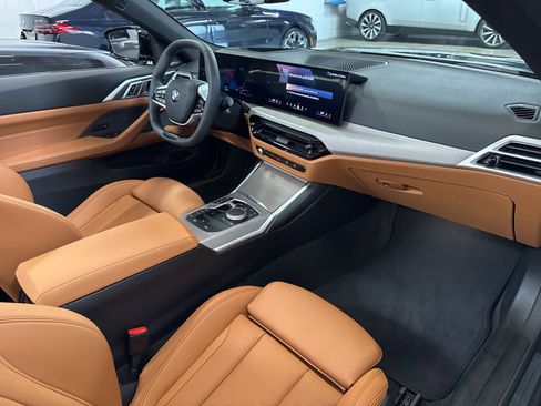 Used 2026 BMW 430i Convertible RWD image 18