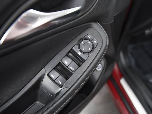 Used 2023 Buick Encore GX Select w/ Sport Touring Package image 11