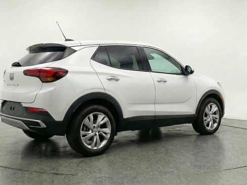 Used 2025 Buick Encore GX Preferred AWD/4WD image 9