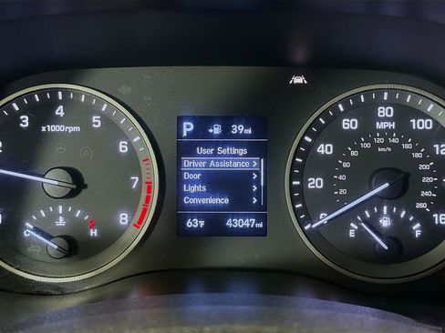 Used 2021 Hyundai Tucson Value FWD image 13